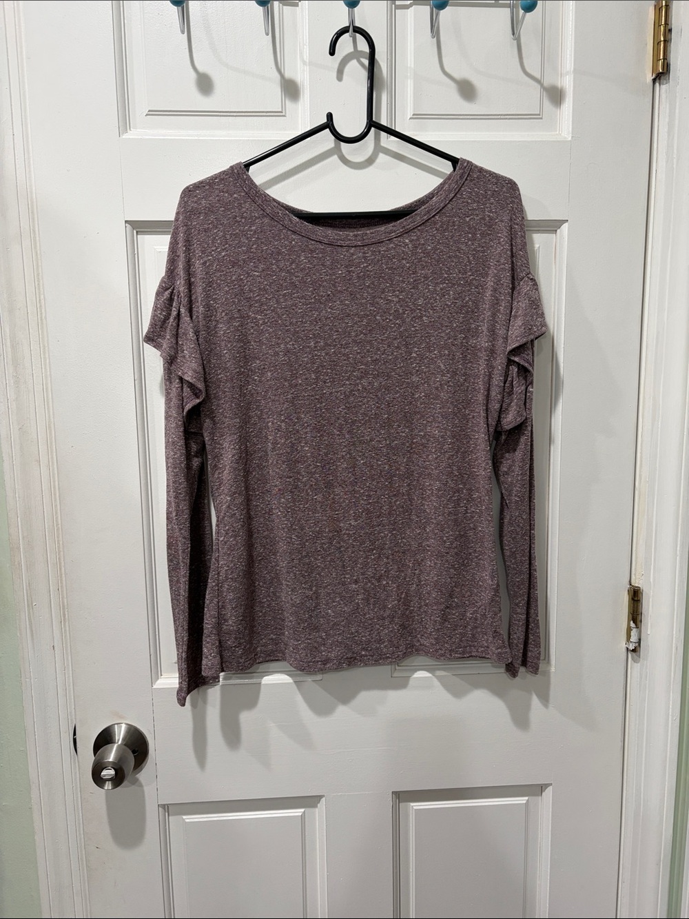 Women’s Long Sleeve Ruffle Shoulder Top — Mauve